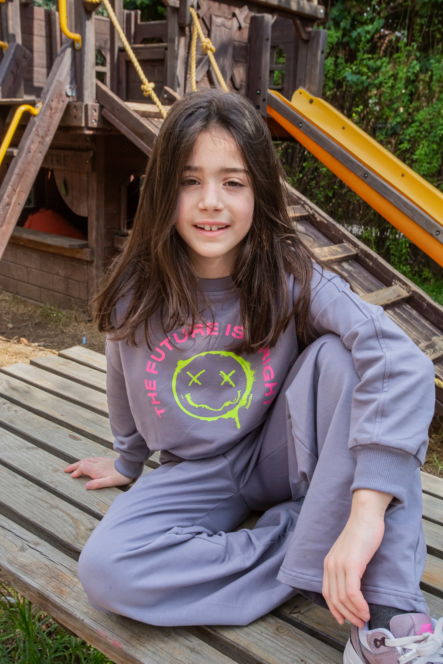 Girl Set - The Future is Bright